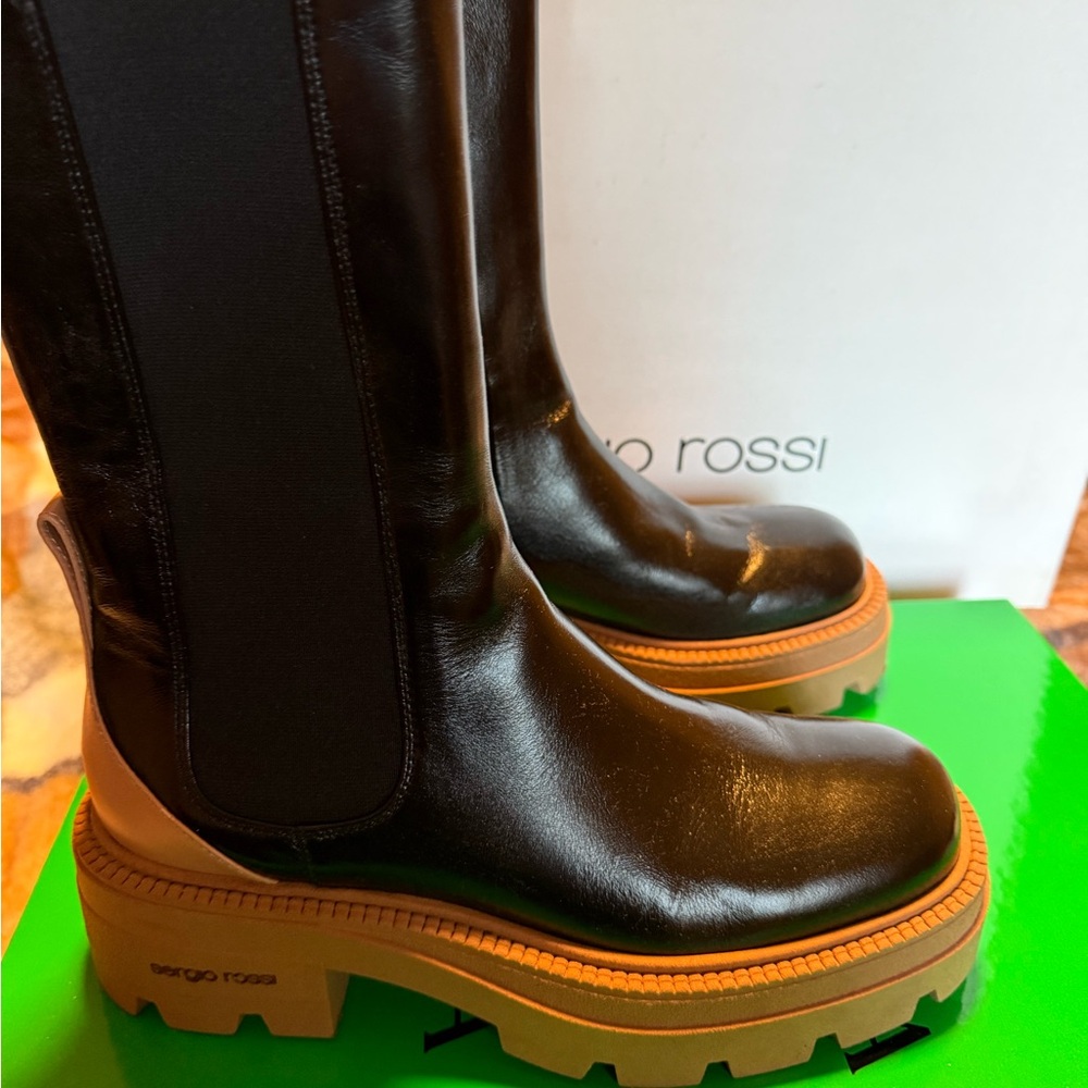 Sergio Rossi Black Leather Boots with Tan Soles